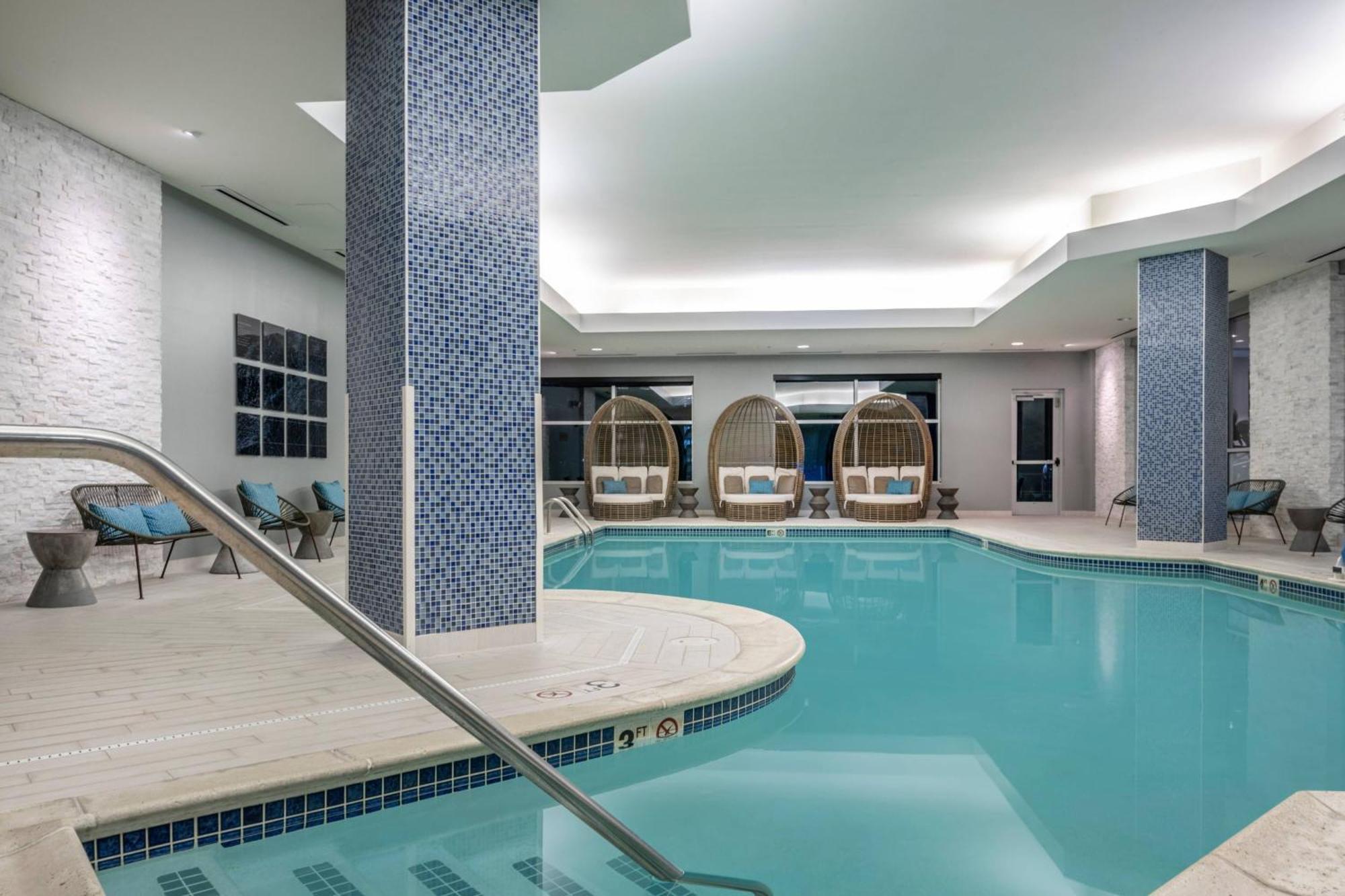 Renaissance Boston Patriot Place Hotel Фоксборо Экстерьер фото